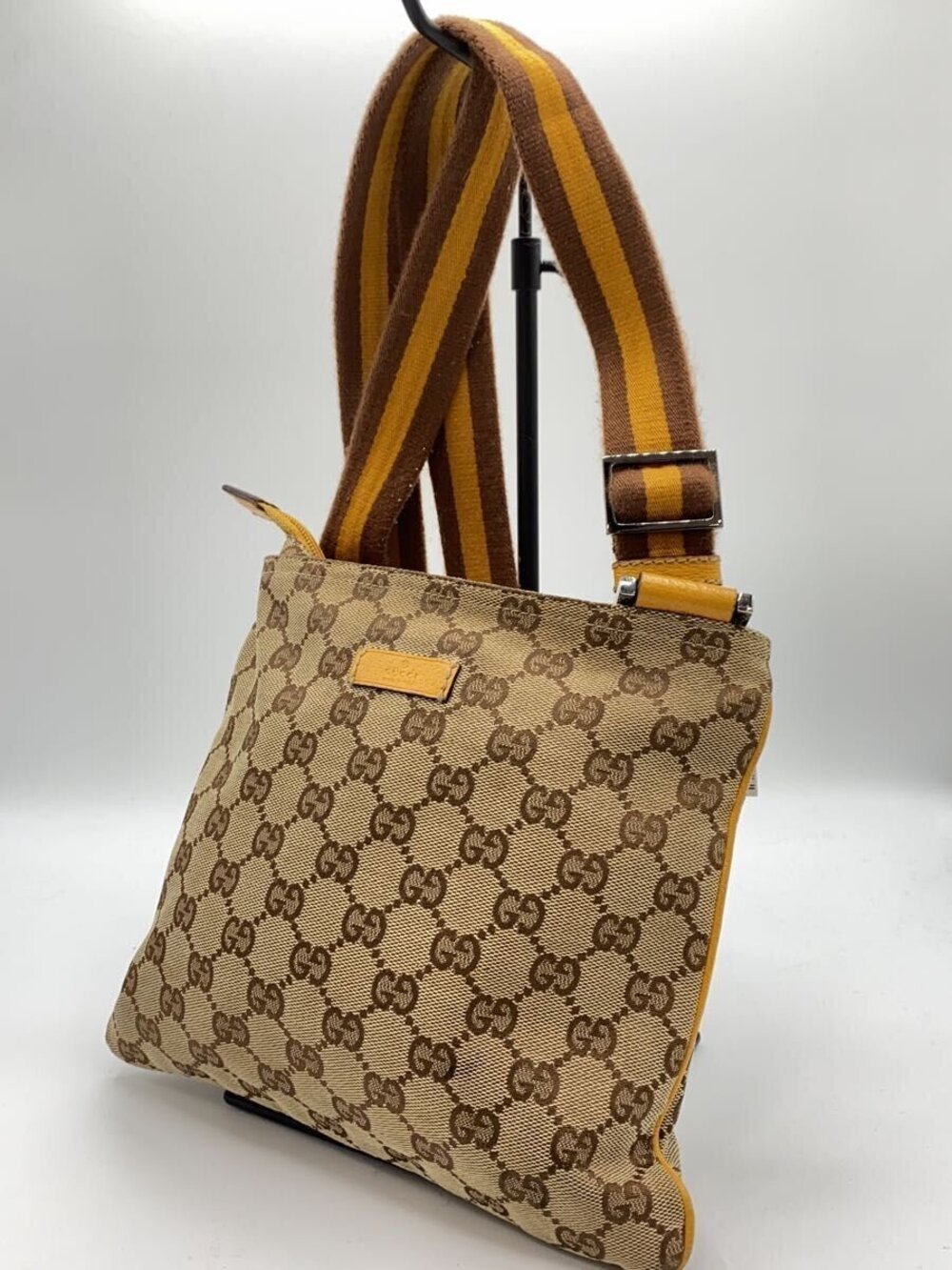 Gucci GG canvas crossbody camera shoulder bag beige monogram brown